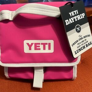 NWT yeti lunch bag